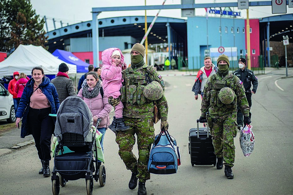 ucrânia, rússia, conflito, guerra, ataque, destruição, refugiados, tropas