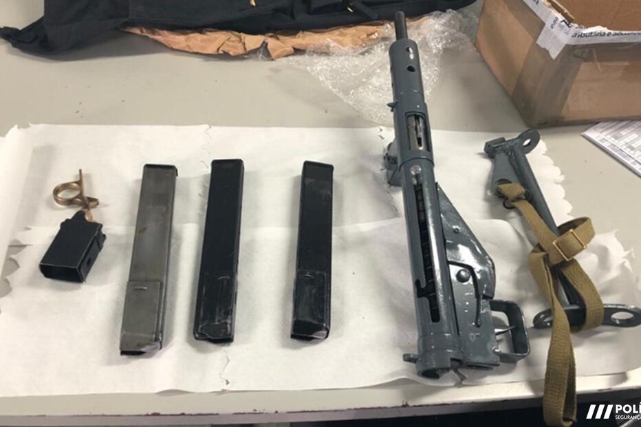 Metralhadora, apreensão