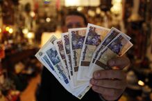 escudos, dinheiro, notas