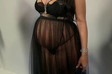 Rihanna usou um look transparente 