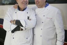 Michel da Costa com o filho, Olivier