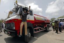 Sri Lanka, combustível, fila