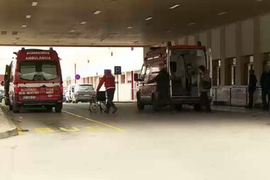 Idosa atropelada por viatura médica de emergência à porta do Hospital Amadora-Sintra fica em estado grave