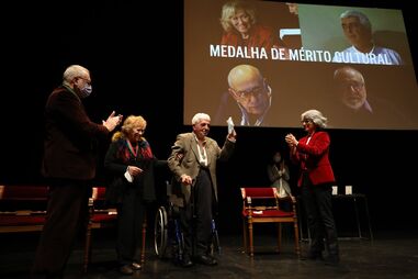 ministra da cultura, medalha de mérito, João Lourenço, Maria do Céu Guerra, Luís Miguel Cintra