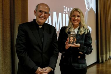 O Cardeal D. José Tolentino Mendonça e Sofia Alves