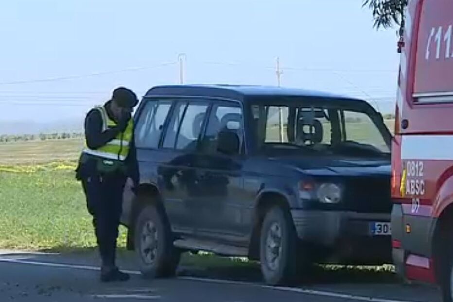 Jovem morre em colisão com árvore em Aljezur