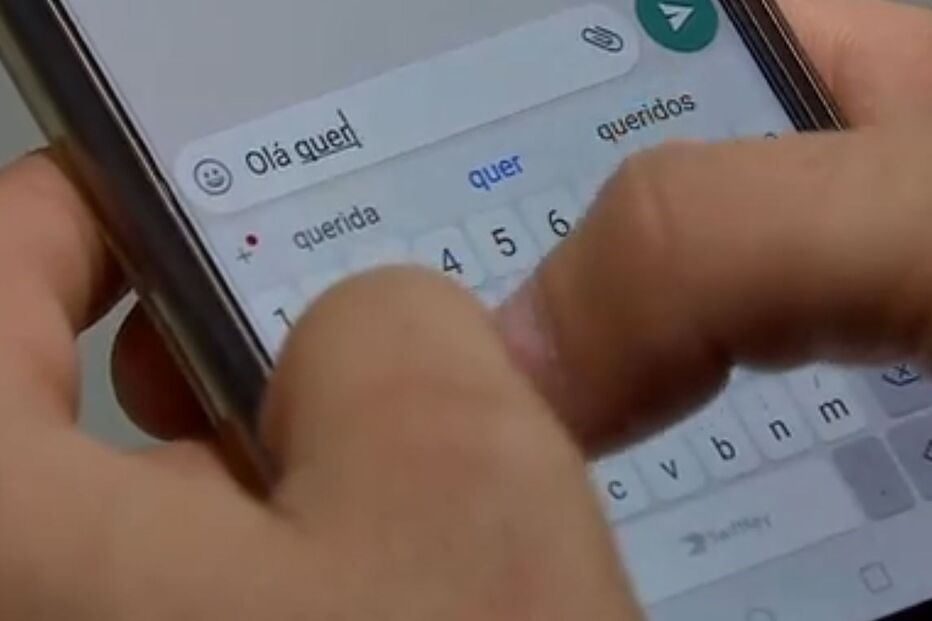 Produtor de mel aterroriza jovem com vespas no correio em Vila Real