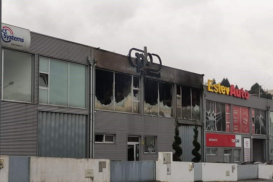 /fotosgeral/Fotos/2-42532309 (13226224) (Milenium)