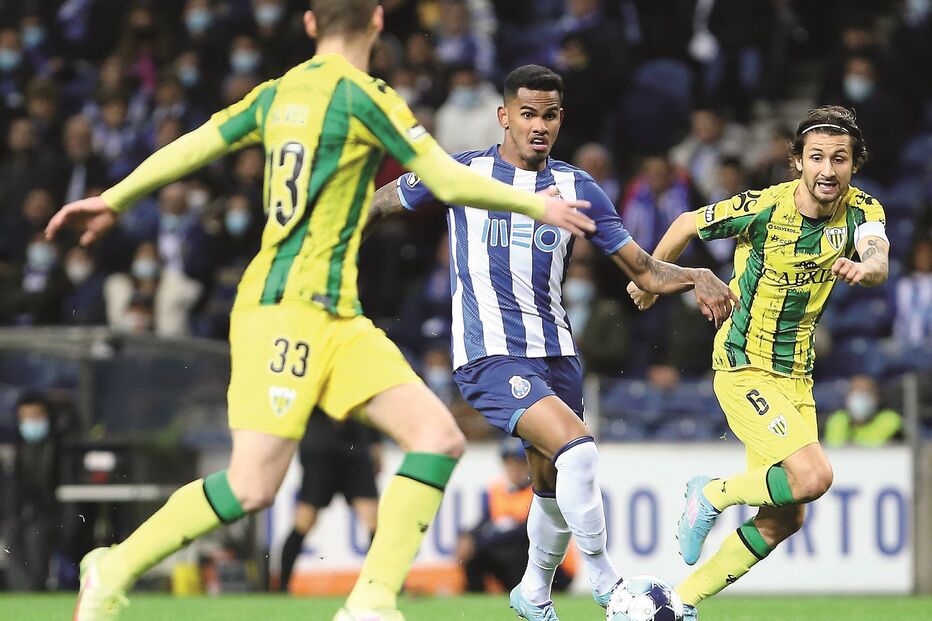 Galeno entrou endiabrado e marcou o 2-0 do FC Porto 