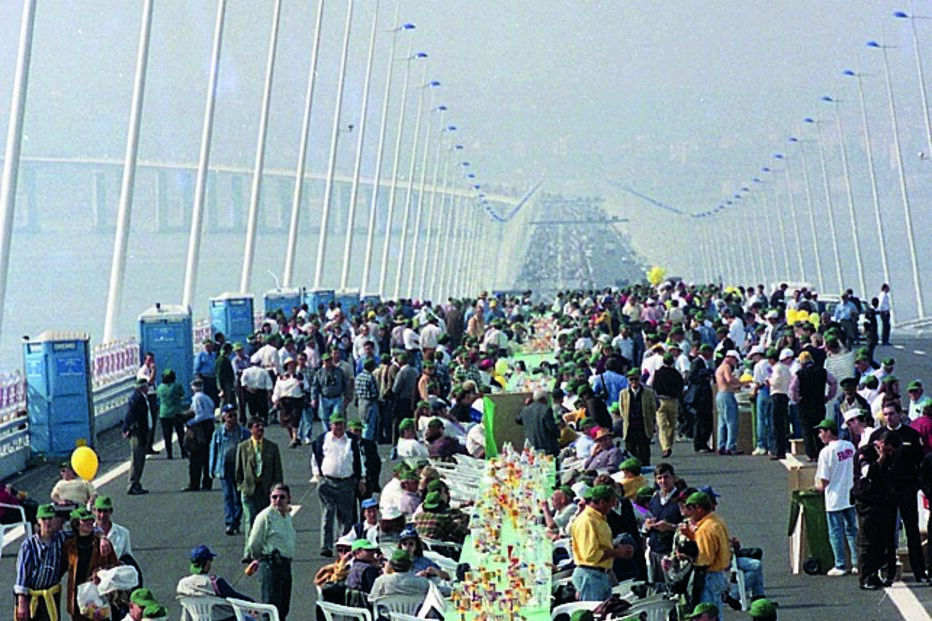 Feijoada na Ponte Vasco da Gama