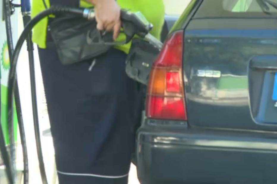 Gasóleo e gasolina descem preços pela primeira vez este ano