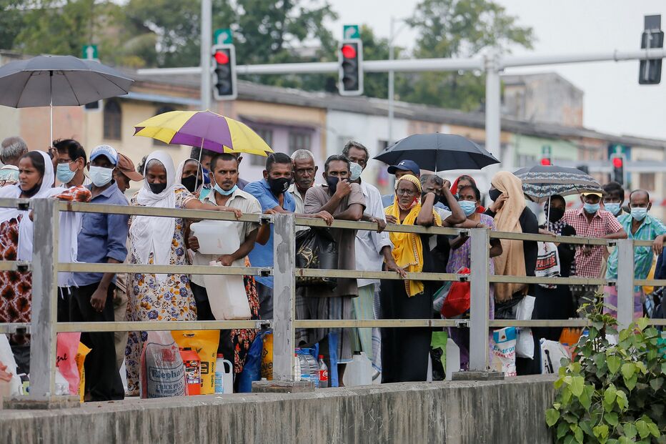 Sri Lanka, combustível, fila