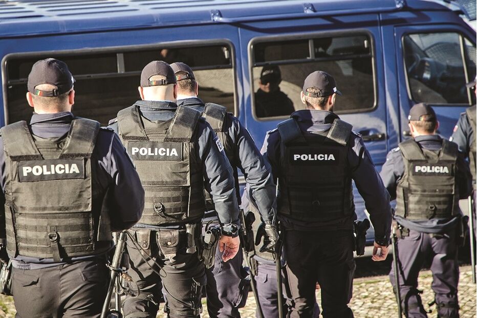 polícia, Equipa de Intervenção Rápida da PSP