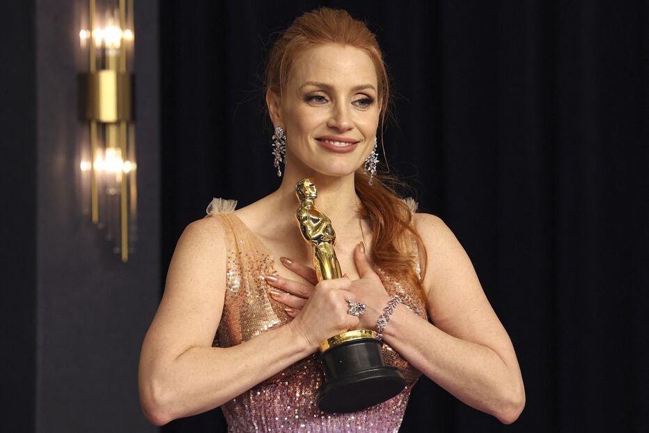Jessica Chastain vence Óscar de melhor atriz