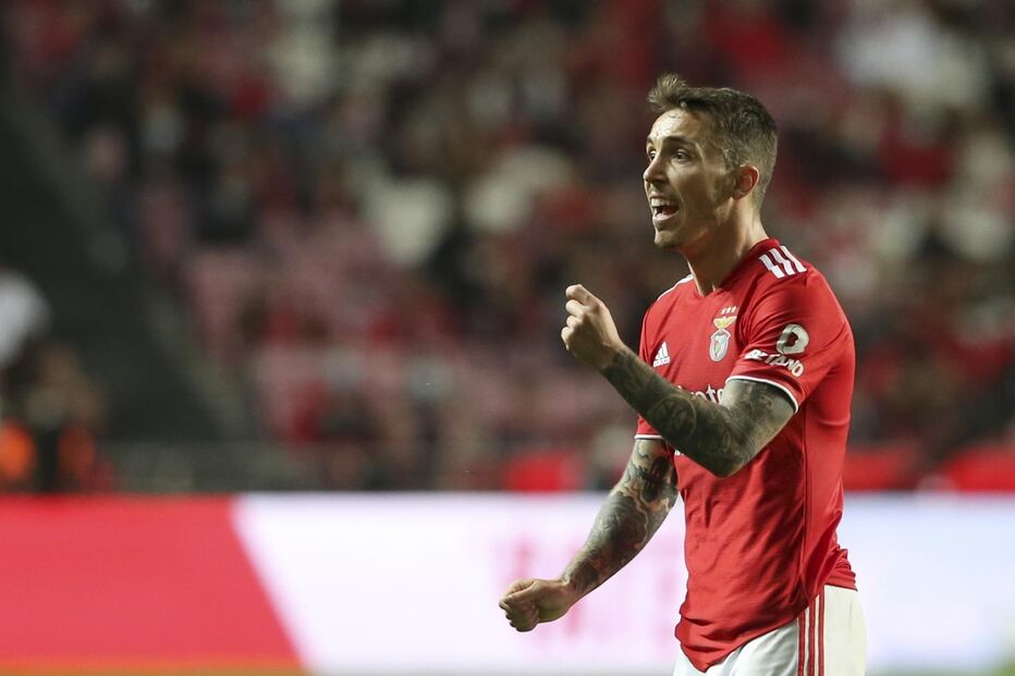 Grimaldo terá papel importante nos ‘quartos’ da Champions 