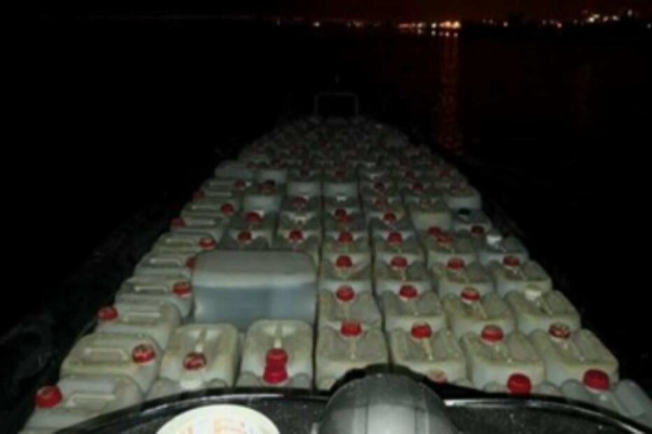 PSP apanha quatro lanchas de droga em Oeiras