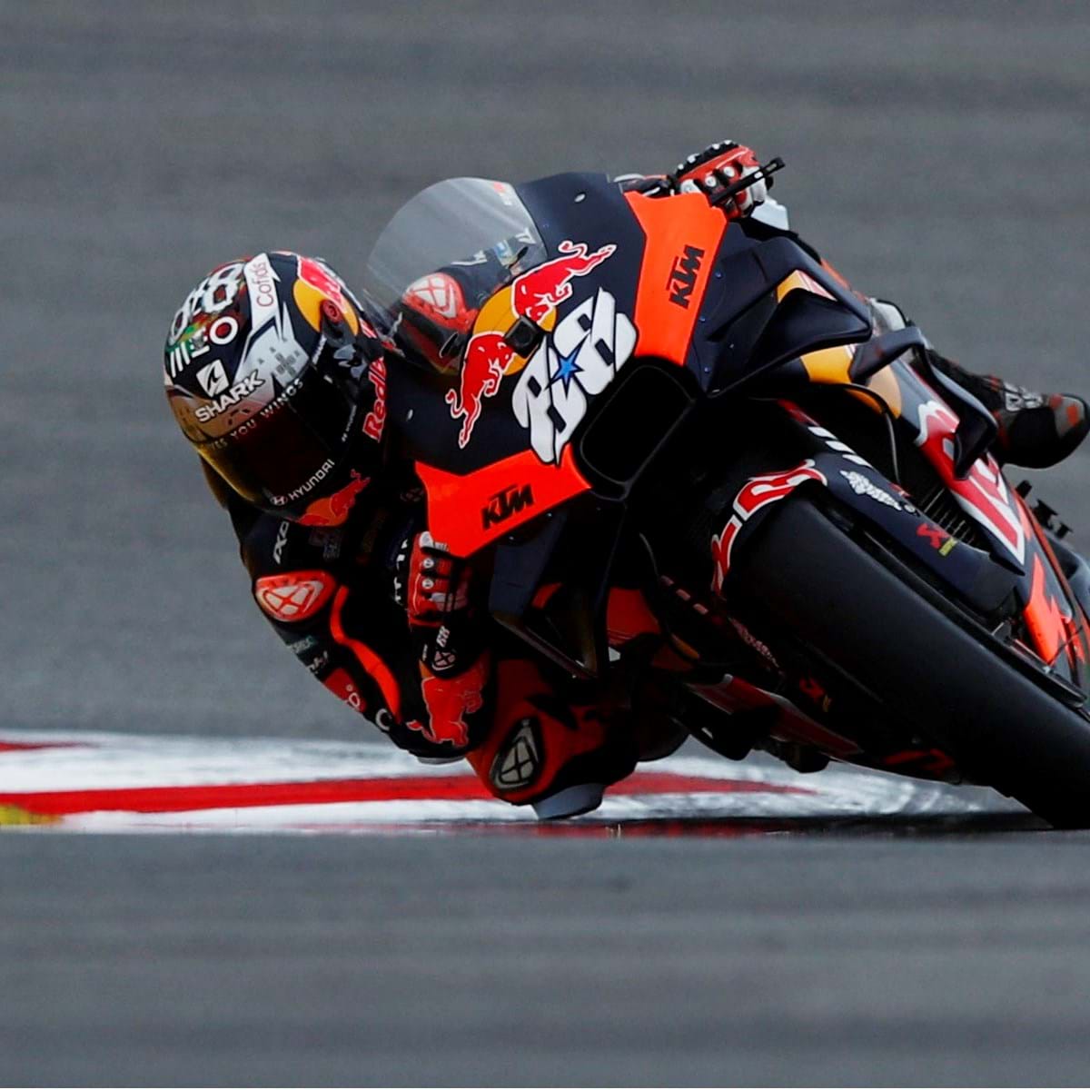 Há velocidades invisíveis no MotoGP - Desporto - Andar de Moto