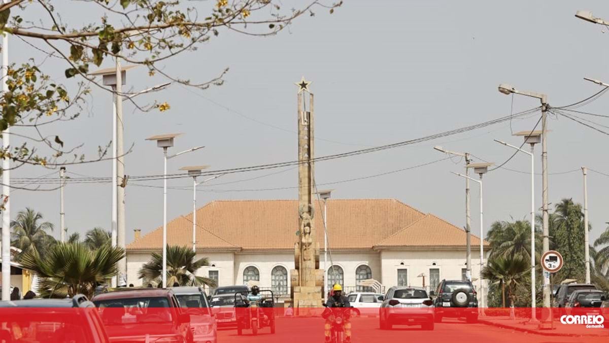 Tentativa de exorcismo motiva desmaio de 10 alunas numa escola em Bissau