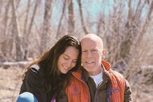 Revelada 1.ª foto de Bruce Willis após anúncio da doença