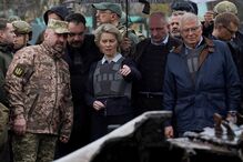 Ursula von der Leyen e JOsep Borell visitam Ucrânia 