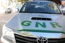 Assalto à mão armada em banco em Almeirim. Suspeito está em fuga