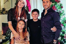 Ex-casal e os filhos no último Natal