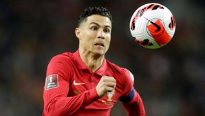 Selecionador suíço defende que Ronaldo no banco "não tem valor"