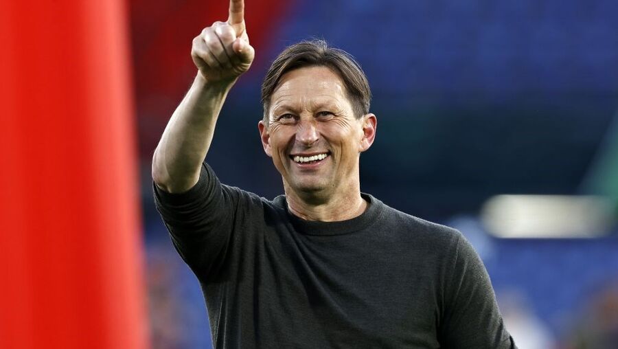 Benfica anuncia princípio de acordo para contratar Roger Schmidt. Negociações estão em curso