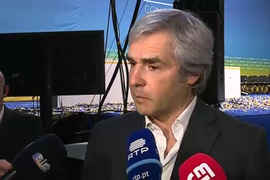 Nuno Melo eleito presidente do CDS-PP para fazer oposição ao PS