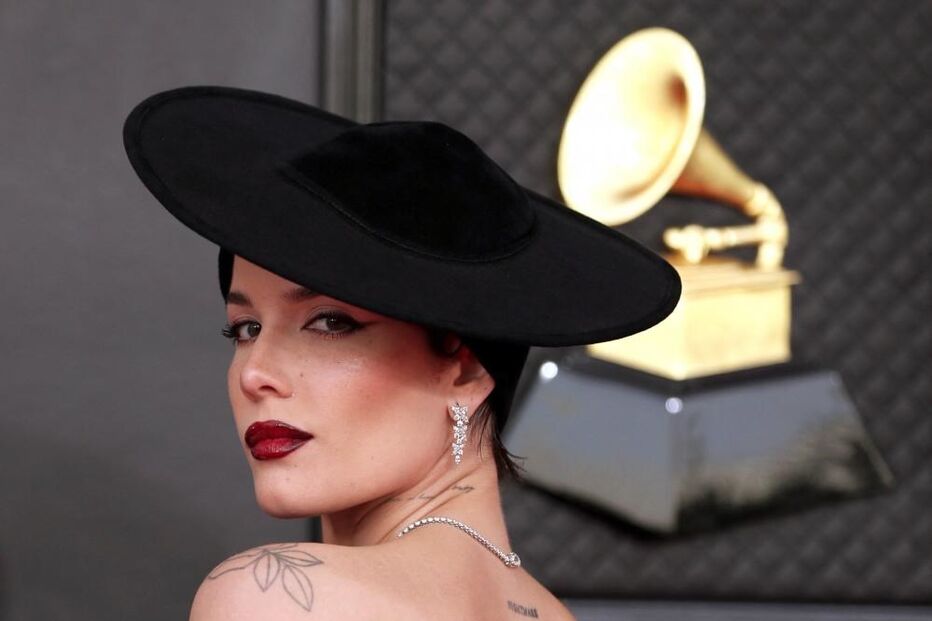 Halsey nos Grammy Awards