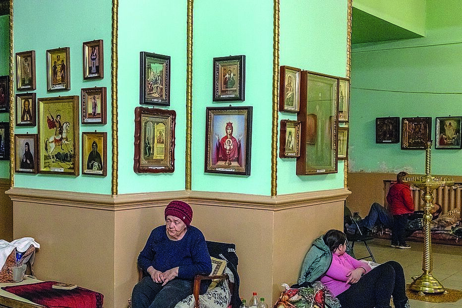 ucrânia, invasão russa, conflito, guerra, destruição, kharkiv, habitantes