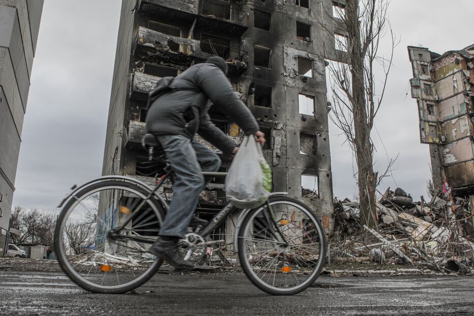 Paisagem mais comum em Borodyanka é agora de destruição: montes de entulho e negrume é o que sobra da cidade