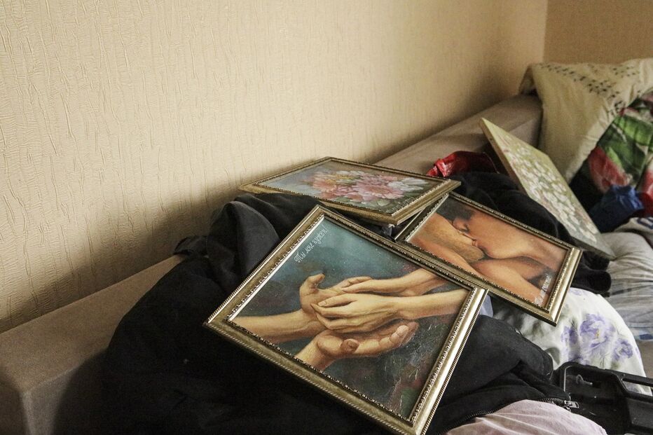 População de Borodyanka abandonou casas após início do conflito. Vive-se numa cidade fantasma