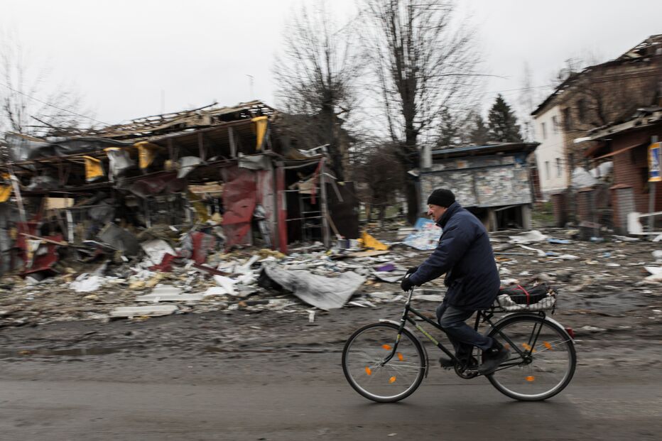 destruição, ucrânia, Borodyanka, guerra, homem