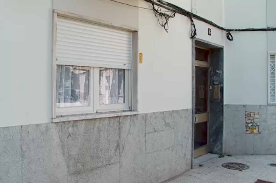 Botão de pânico de idosa leva neto à cadeia