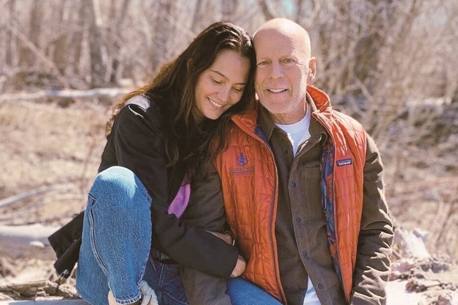 Bruce Willis e a mulher, na primeira fotografia após a revelação da doença do ator