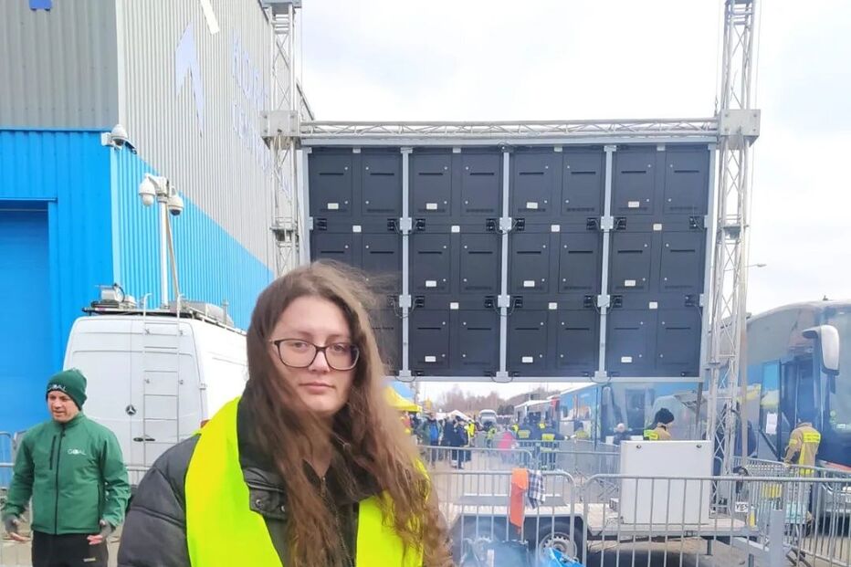 2022-04-08_19_19_40 Menina do filme.jpg