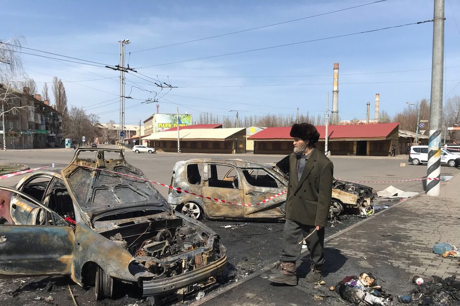 Carros queimados em Kramatorsk