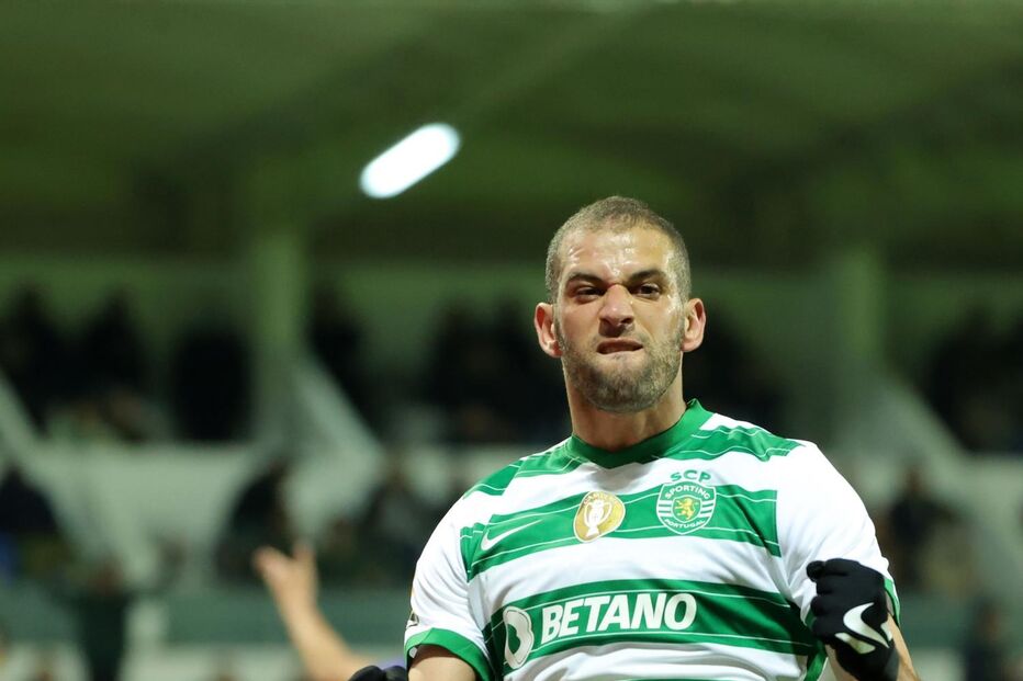 Islam Slimani