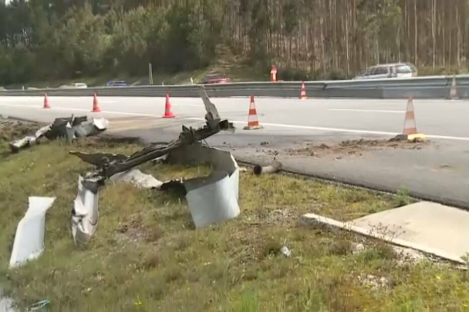 Acidente com camião na A1 em Leiria