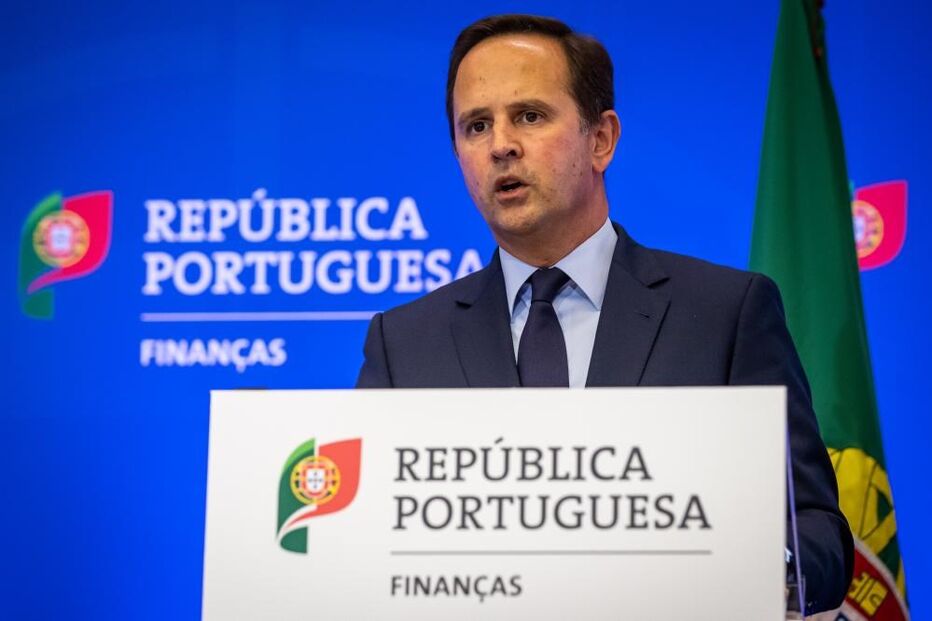 Medina apresenta OE para 2022