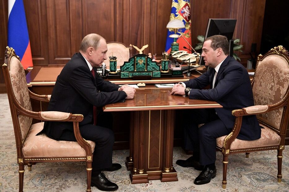 Dmitry Medvedev, Putin