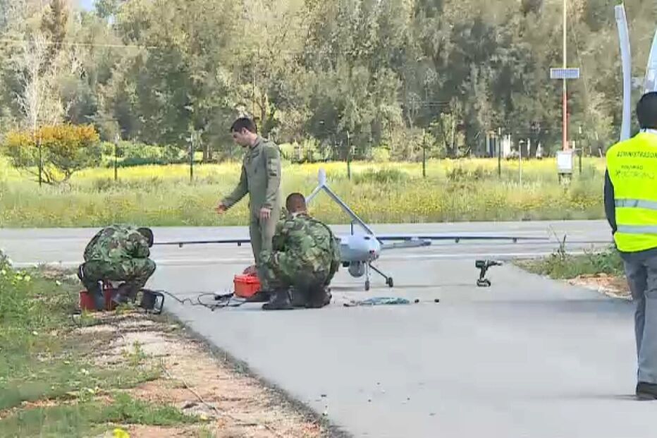 Drones militares vigiam droga e e imigração ilegal