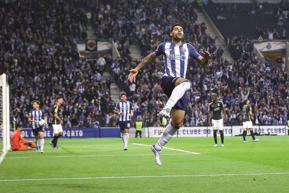 Taremi marcou três golos no festim deste sábado, frente ao Portimonense