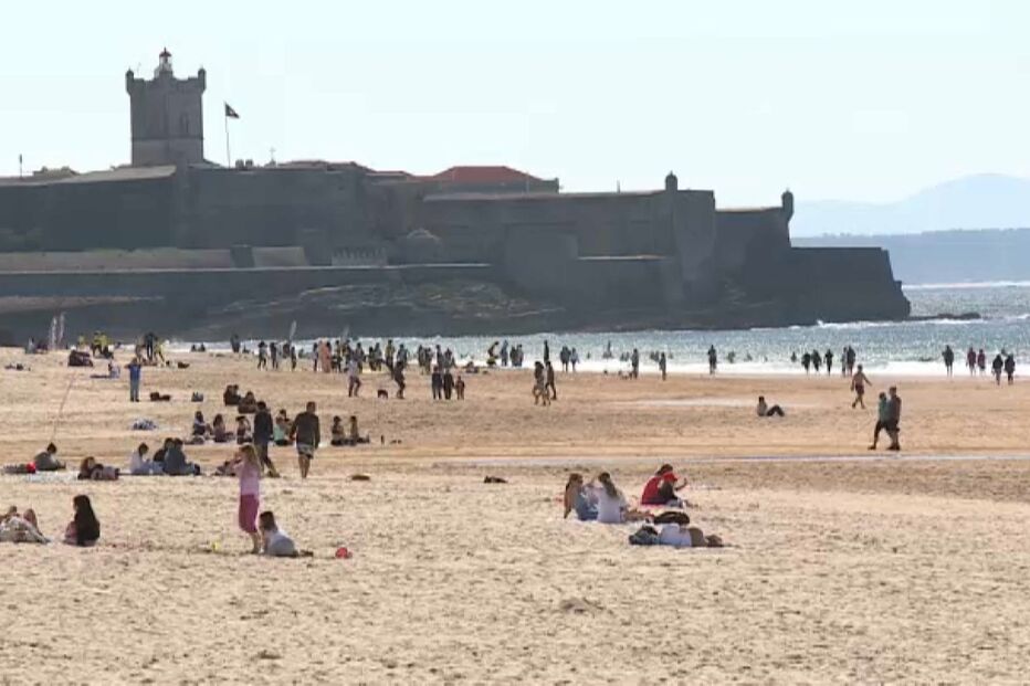 Praia de Carcavelos, no concelho de Cascais