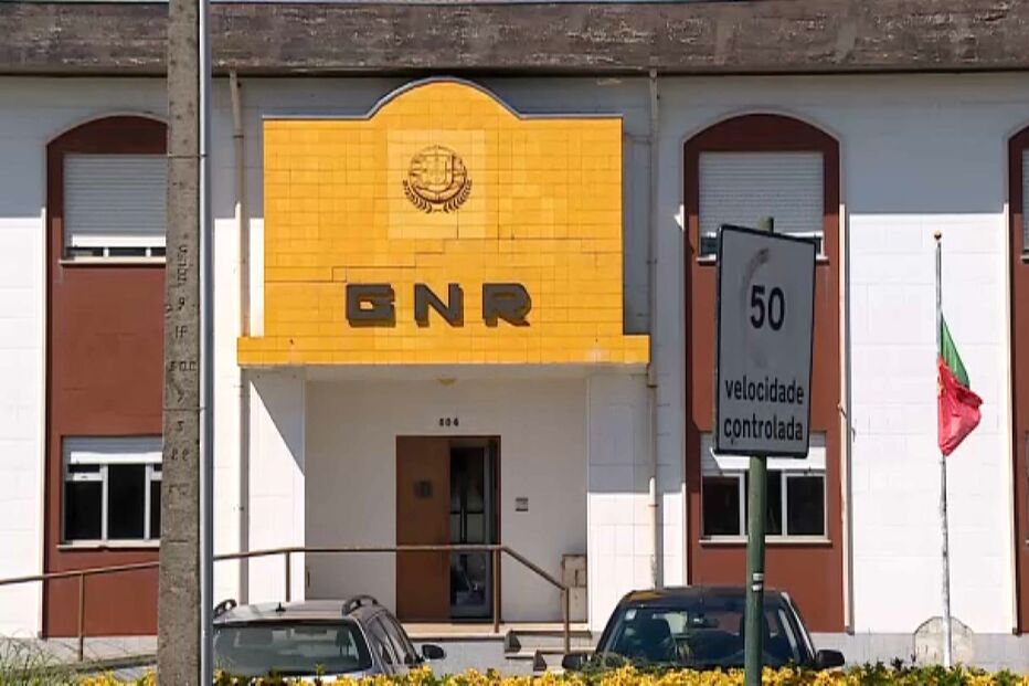 Dois militares que perdoaram multas por subornos acabam detidos