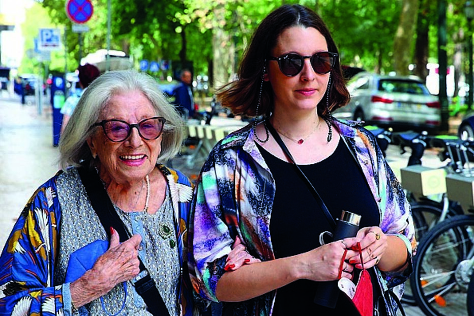 2022-04-24_22_58_50 Imagem Lídia Munoz e Eunice Munoz 40487854.jpg