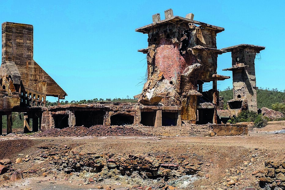 O complexo integrava a exploração, uma zona habitacional e até uma sociedade recreativa