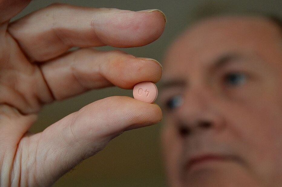 medicamento, homem