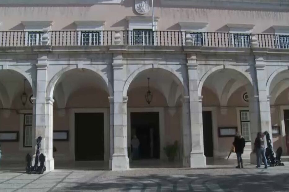 Russos pró-Putin aterrorizam refugiados ucranianos em Portugal